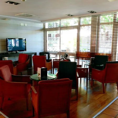 Hotel Nuevo Portil Golf 4*